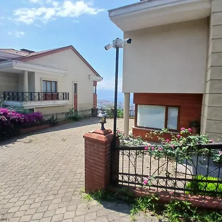 Villa Nur Trebizonda